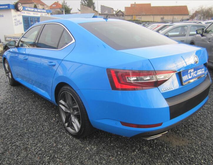 Škoda Superb 6