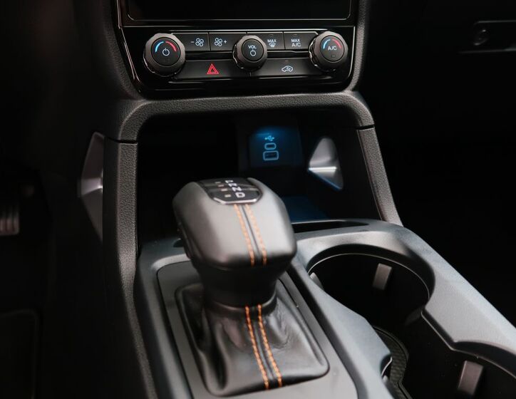 Ford Ranger 24