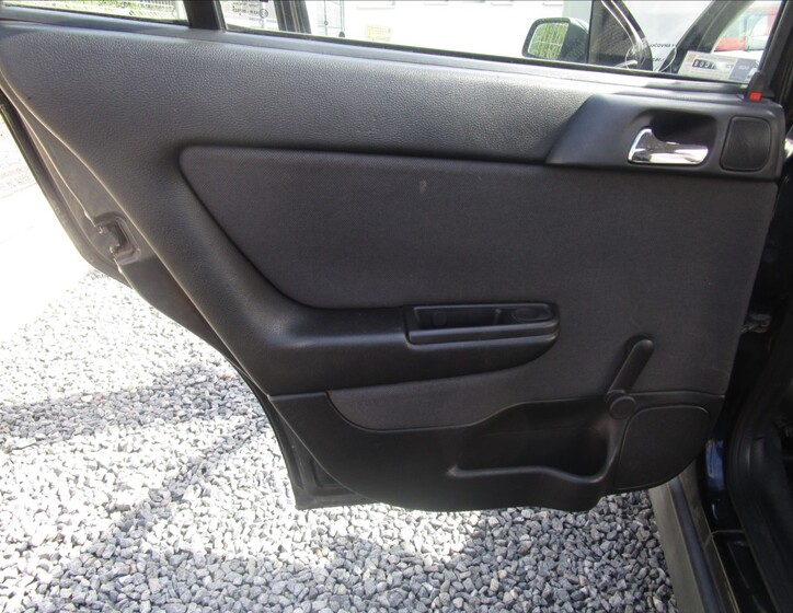 Opel Astra 27