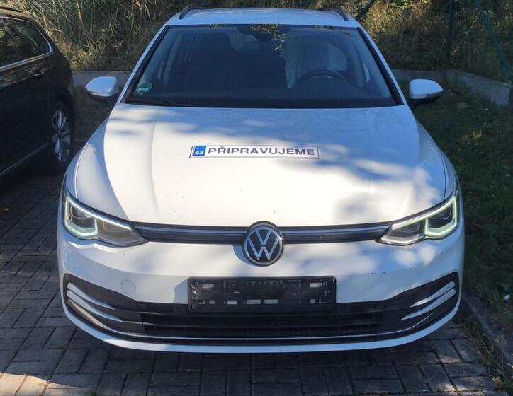 Volkswagen Golf 1