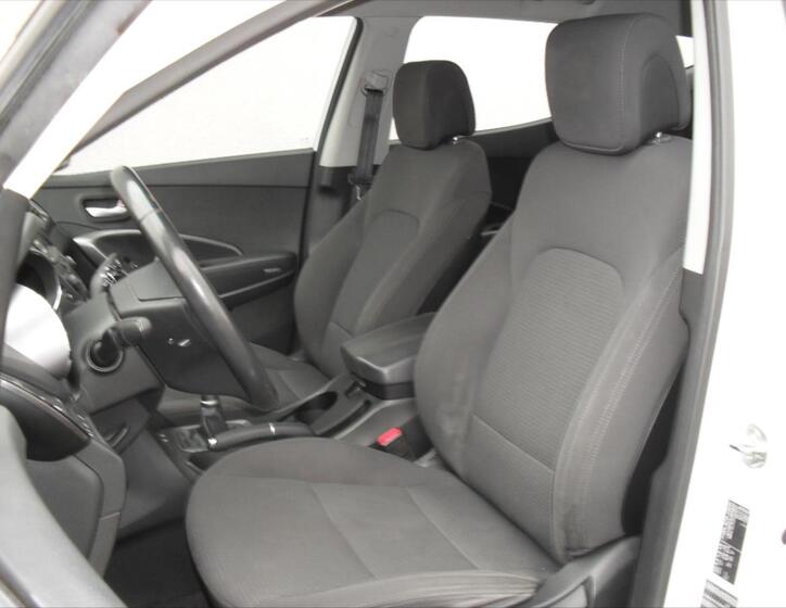 Hyundai Santa Fe 12