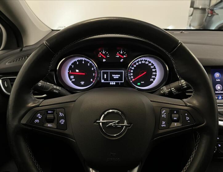 Opel Astra 12