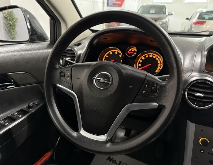 Opel Antara 16