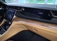 Jeep Grand Cherokee 17