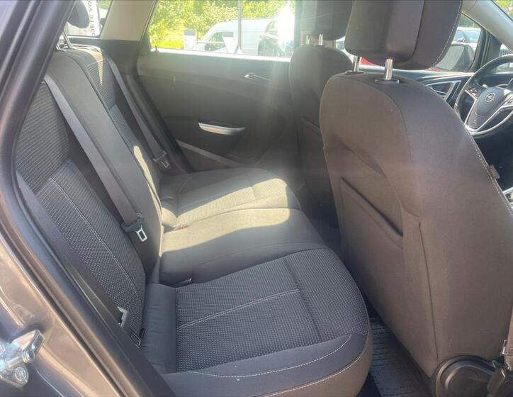 Opel Astra 7