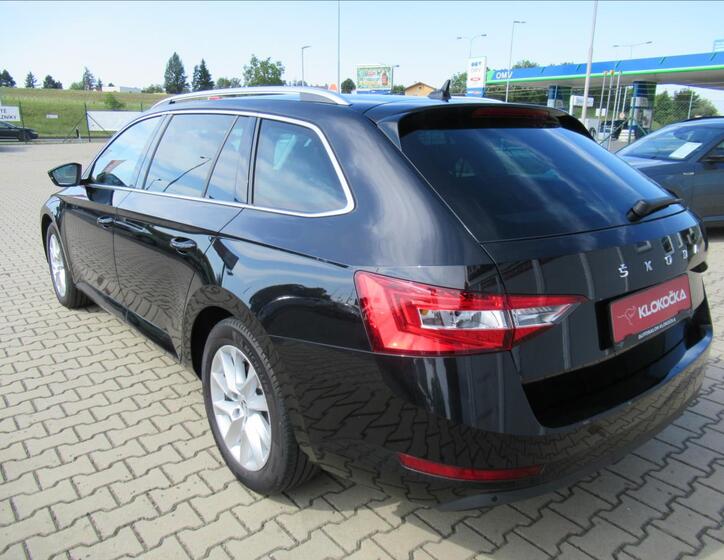 Škoda Superb 6