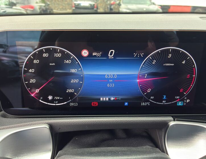 Mercedes-Benz GLB 17