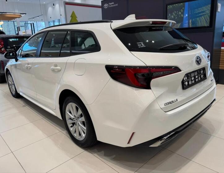 Toyota Corolla 3