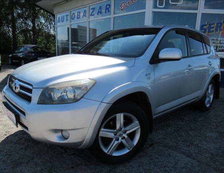 Toyota RAV4 1