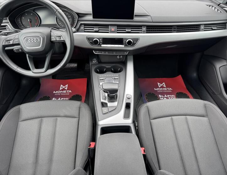 Audi A4 16