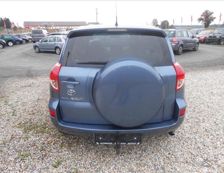 Toyota RAV4 7