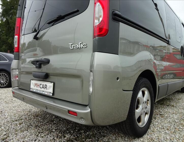 Renault Trafic 15