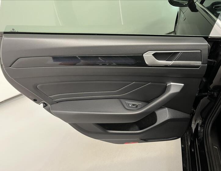 Volkswagen Arteon 40