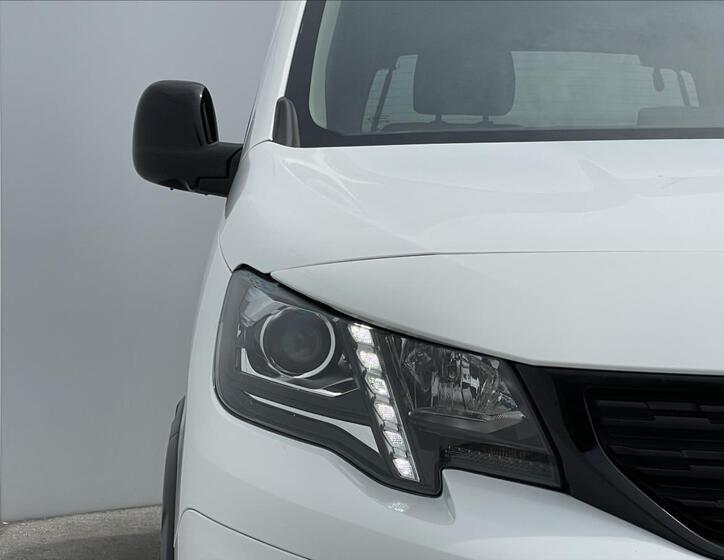 Peugeot Rifter 19