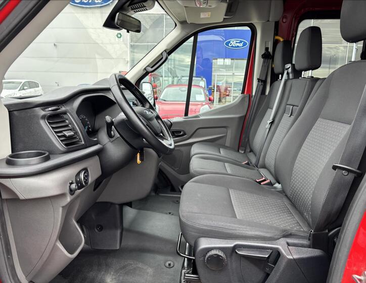 Ford Transit 21