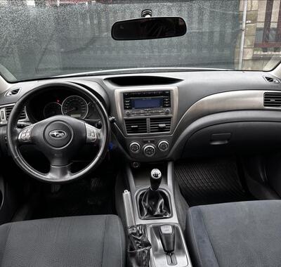 Subaru Impreza 16