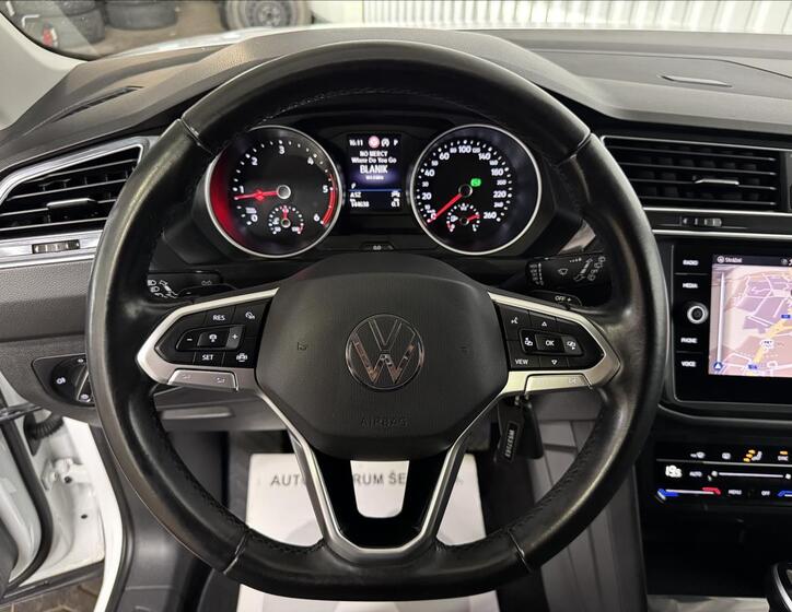 Volkswagen Tiguan 17