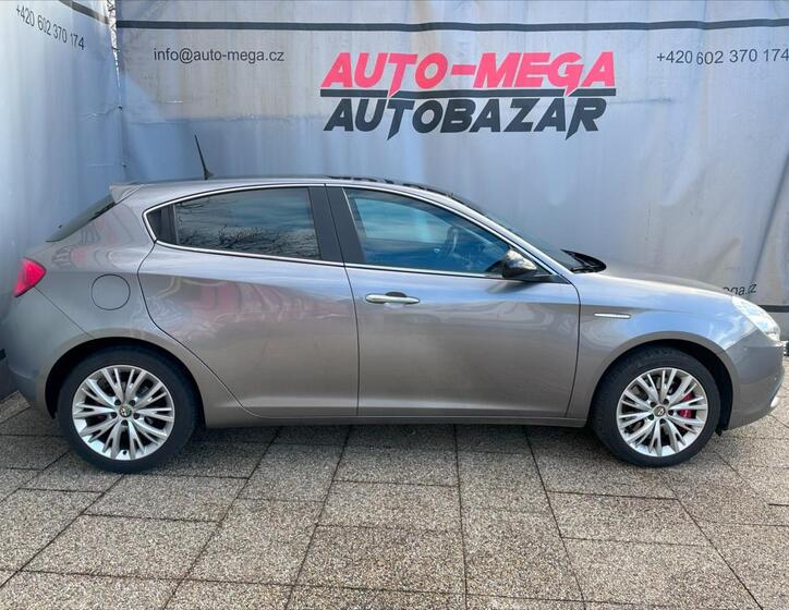 Alfa Romeo Giulietta 4
