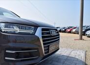 Audi Q7 13