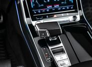 Audi SQ8 19