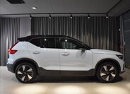 Volvo XC40 3