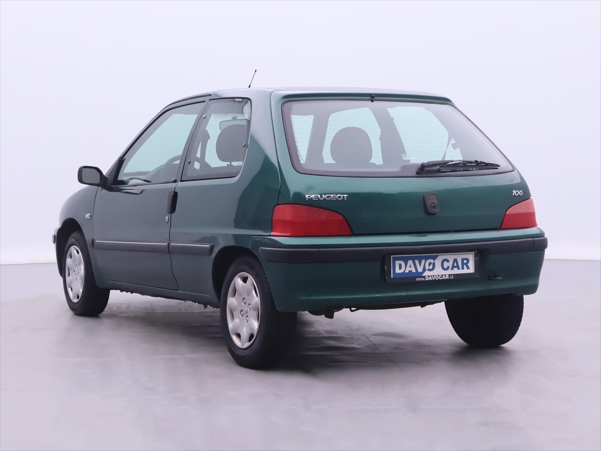 Peugeot 106