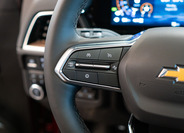 Chevrolet Suburban 23