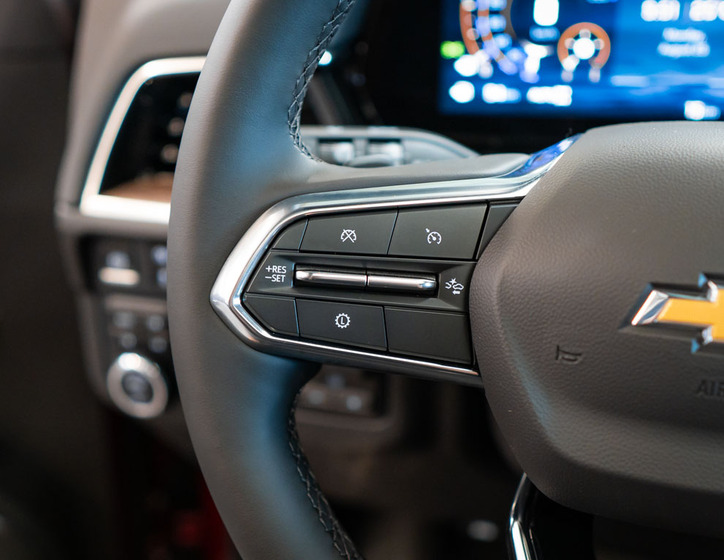 Chevrolet Suburban 23