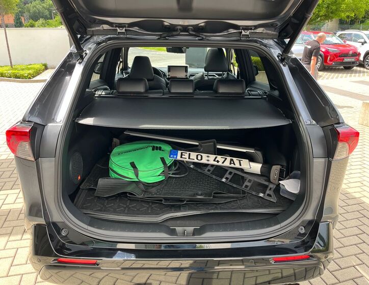 Toyota RAV4 32