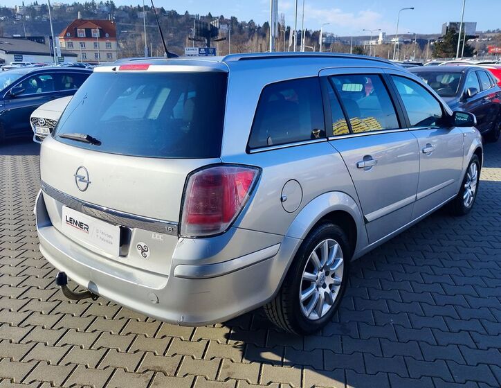 Opel Astra 5