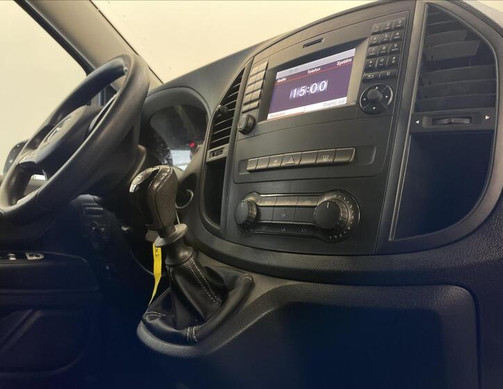 Mercedes-Benz Vito 16