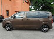 Toyota ProAce 8