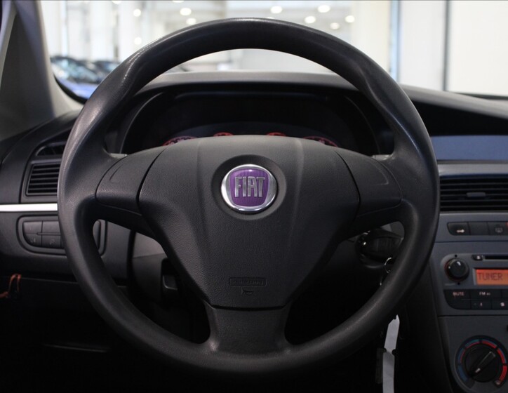 Fiat Linea 9
