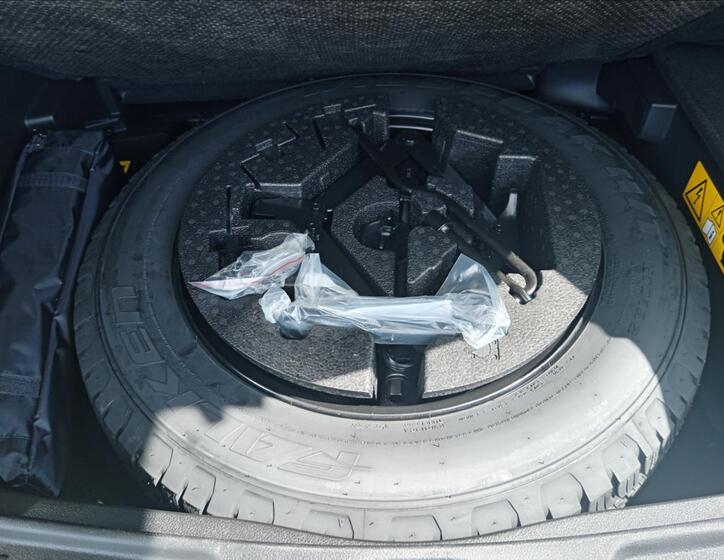 Jeep Compass 26