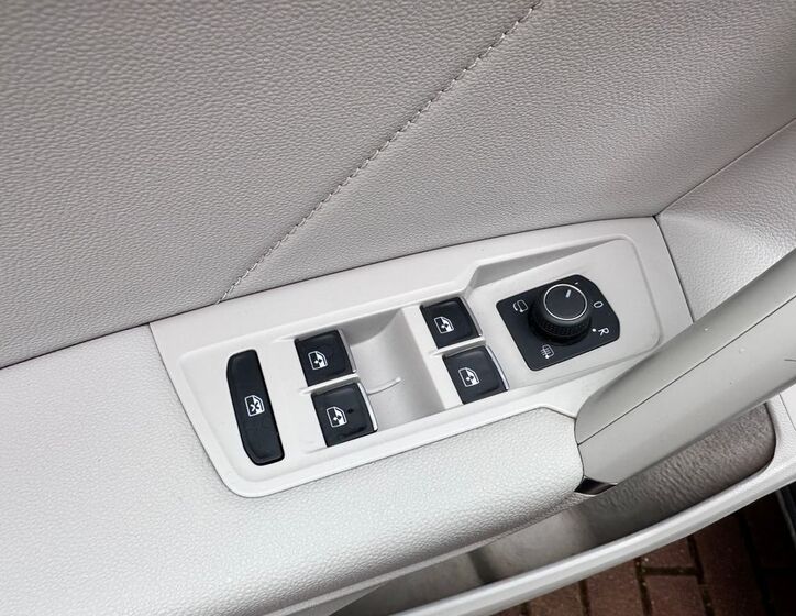 Volkswagen Tiguan 16