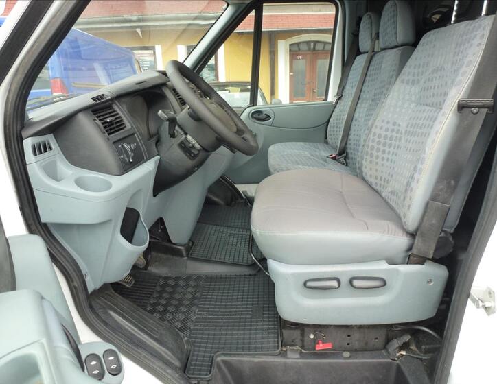 Ford Transit 15