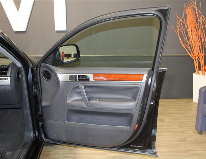 Volkswagen Touareg 22