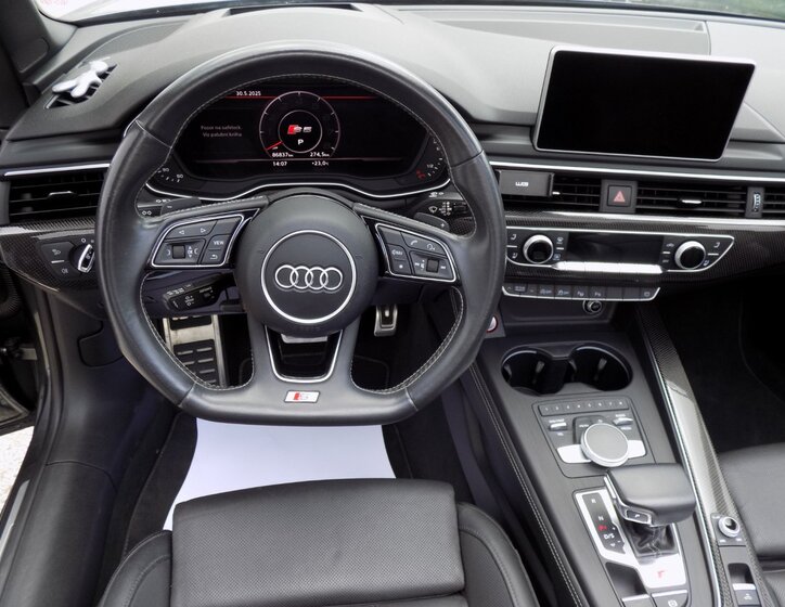 Audi S5 24