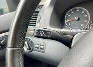 Volkswagen Touran 25