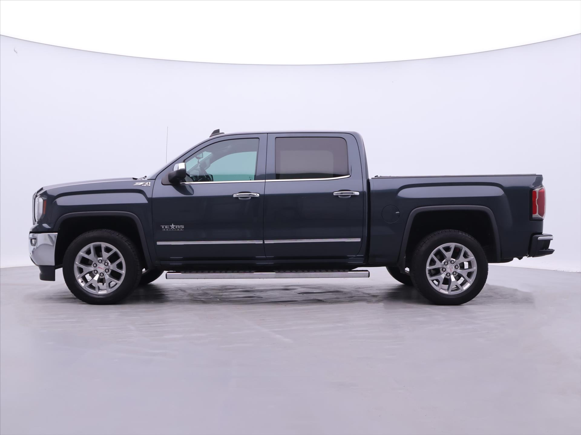 GMC Sierra
