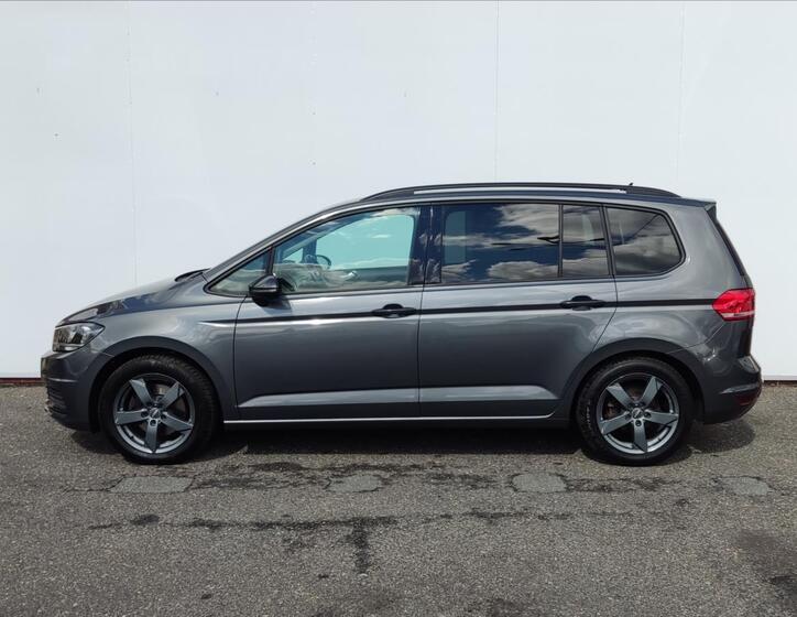 Volkswagen Touran 3