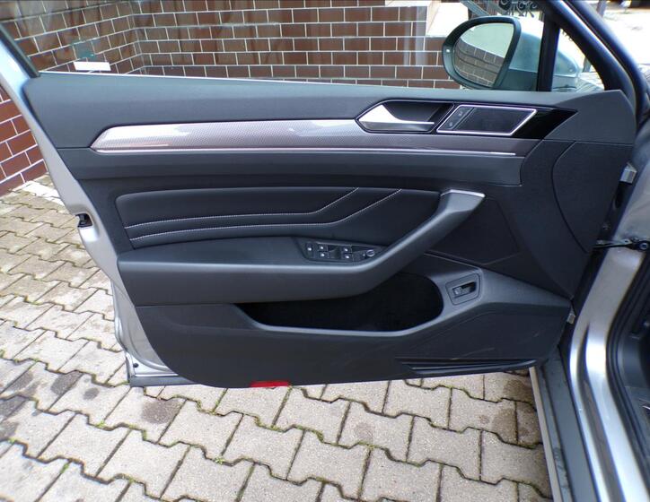 Volkswagen Passat 18