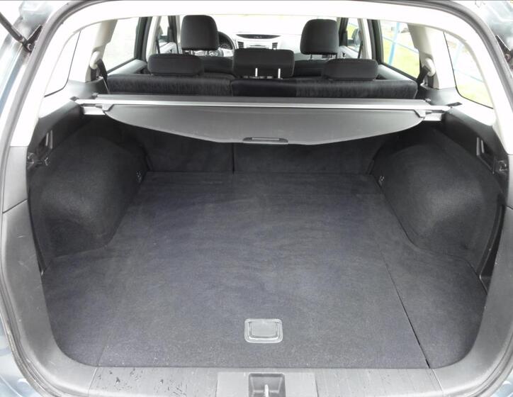 Subaru Legacy 6