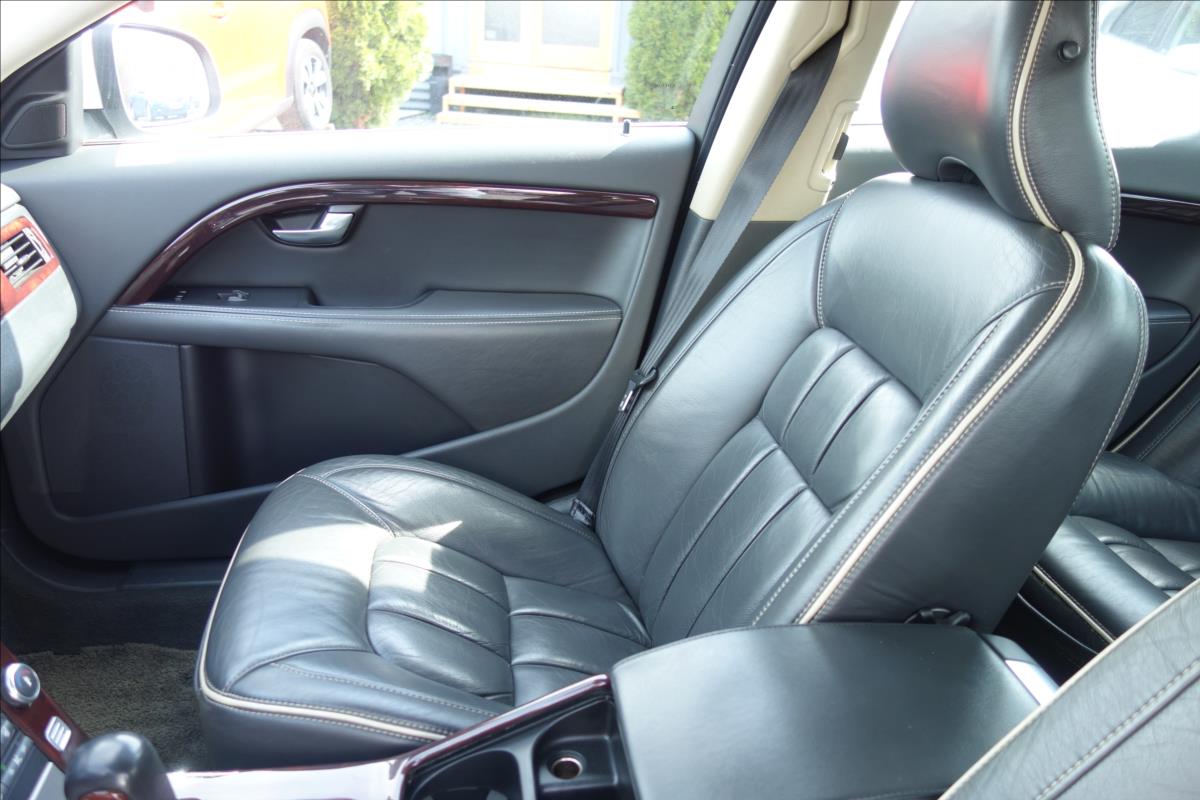 Volvo S80