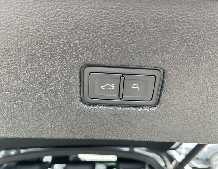 Audi Q8 33