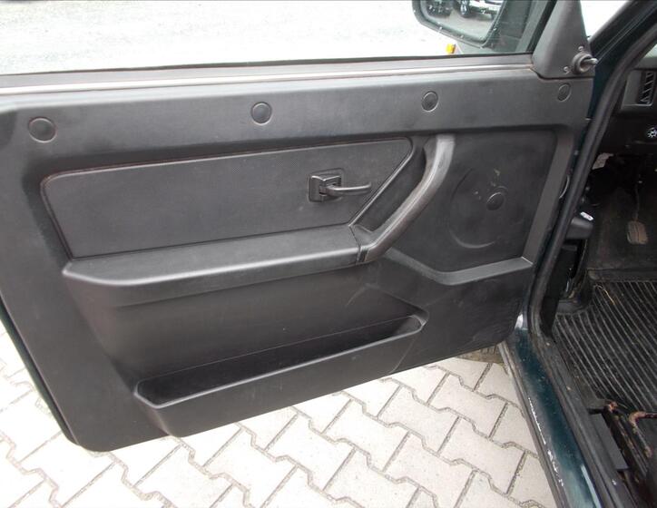 Lada Niva 20