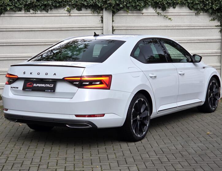 Škoda Superb 6