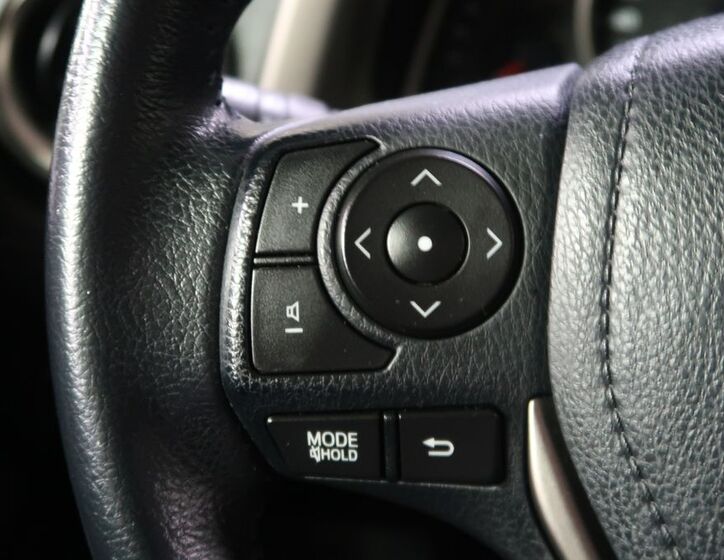 Toyota RAV4 25