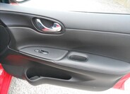 Nissan Pulsar 11