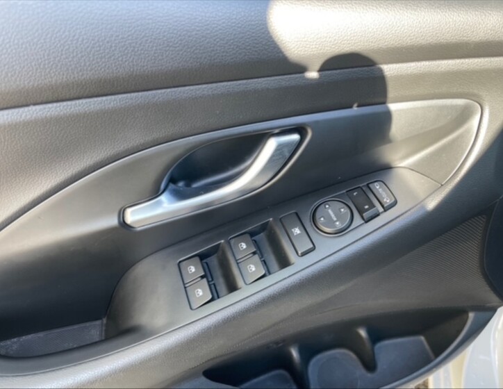 Hyundai i30 11